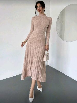 Elegant long knit dress with mock neck – khaki